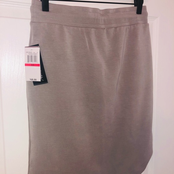 Cable and gauge “yummy” skirt (XS) - Picture 7 of 7